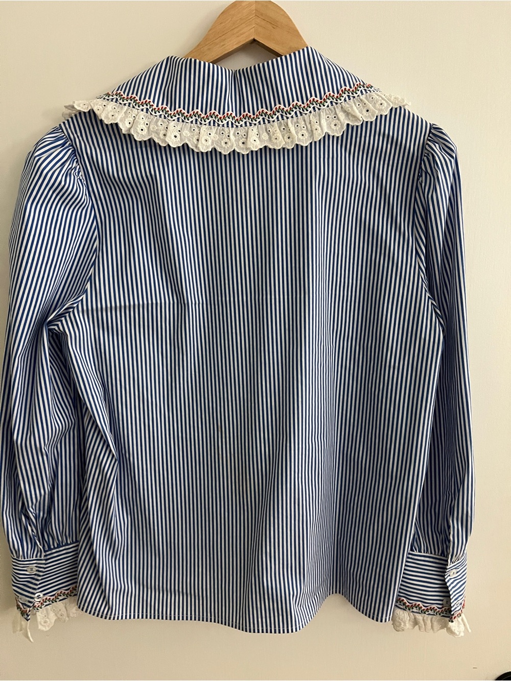 Hunter Bell Miller Top Blue and White Striped Button-Down Shirt Great Condition - Picture 10 of 16
